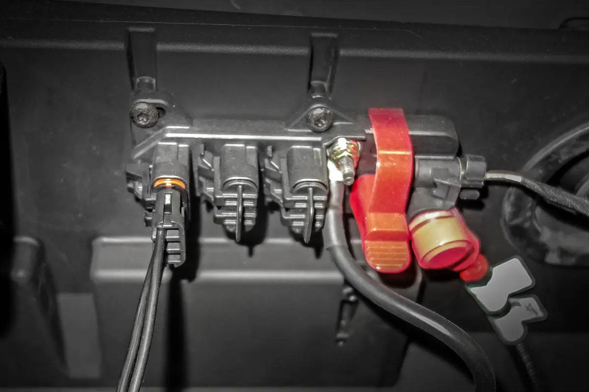 Rough Country Polaris Accessory Plug | Pulse Busbar by Rough Country