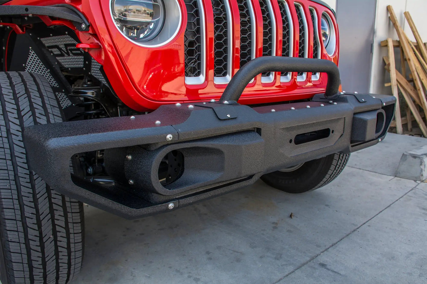 DV8 Offroad 18+ Jeep JL & 20+ Jeep JT Jeep Modular Front Bumper with Bull Bar