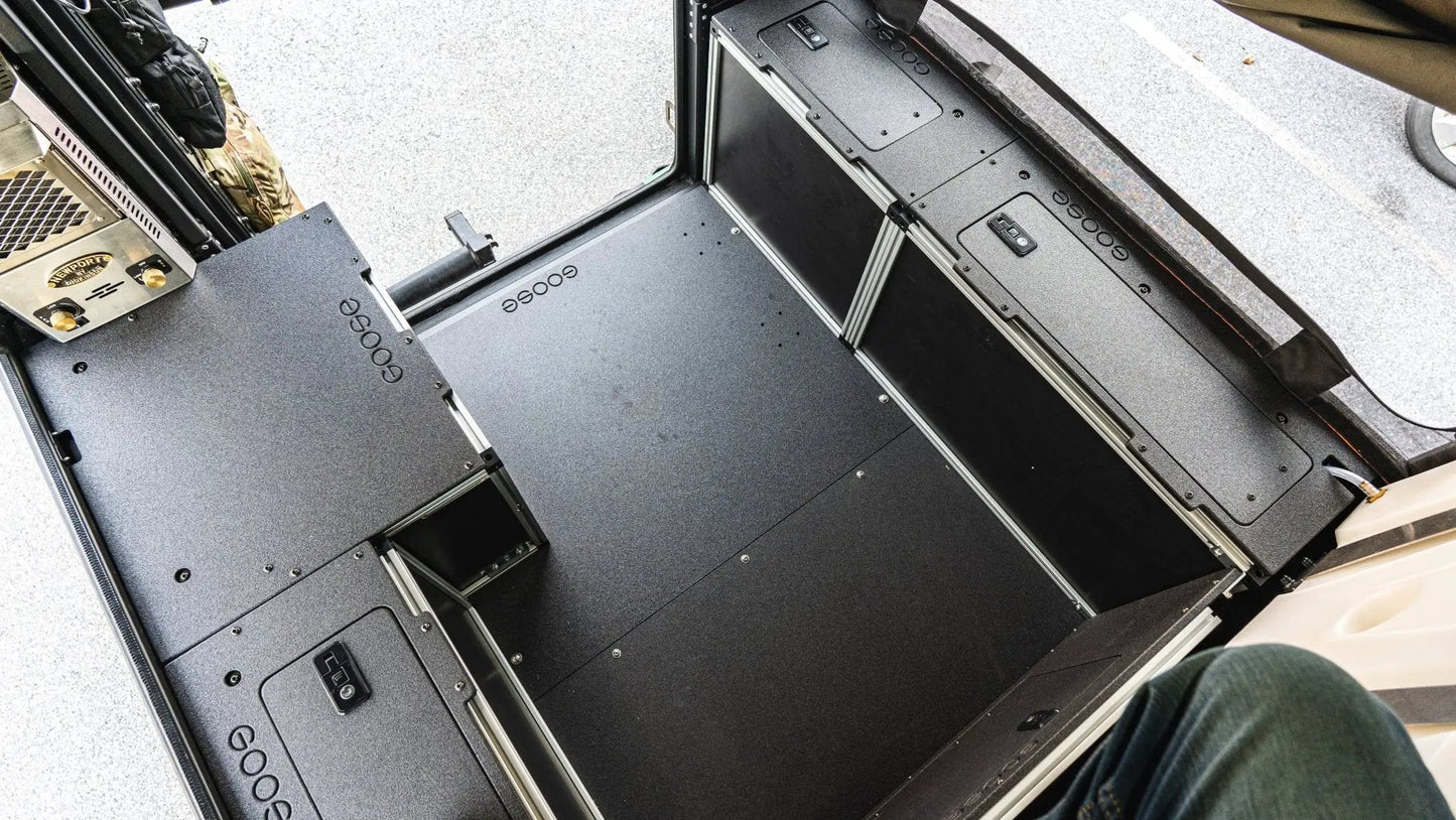 Alu-Cab Canopy Camper V2 - Chevy Colorado/GMC Canyon 2015-2022 2nd Gen. - Rear Utility Module - 5' Bed by Goose Gear