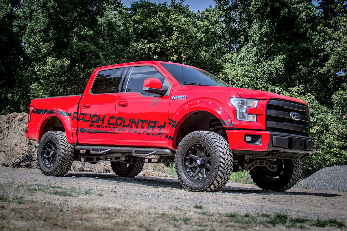 Rough Country Traction Bar Kit | Ford F-150 4WD (2015-2020)