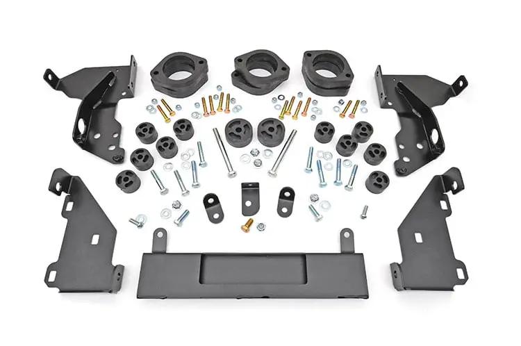 Rough Country 1.25 Inch Body Lift Kit | Chevy/GMC 1500 2WD/4WD (14-15) by Rough Country