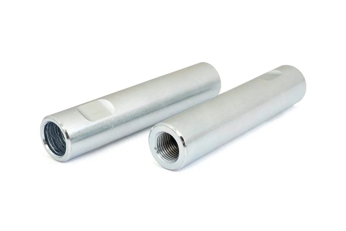 Rough Country HD Tie Rod Sleeves | 1.5 Inch Offset Knuck | Chevy/GMC 1500 Truck & SUV (07-18) by Rough Country