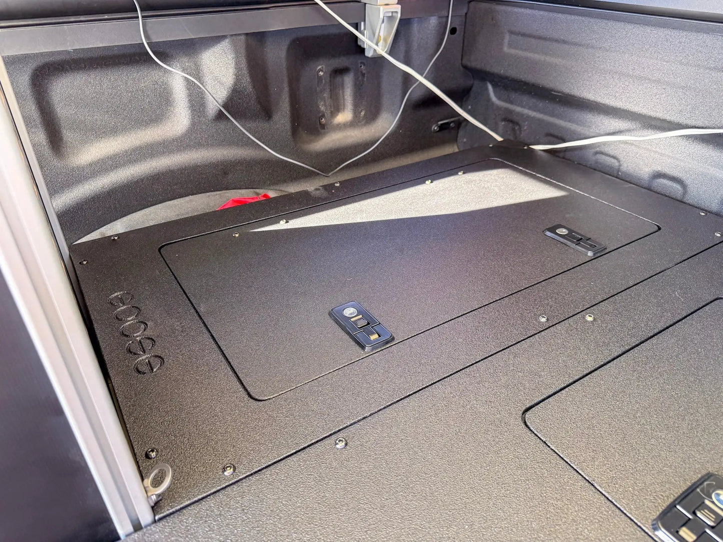 Goose Nest Bed Cubbie for Ford F150 Raptor 2015-2020 2nd Gen. SuperCrew 19-3/16x34x10 by Goose Gear