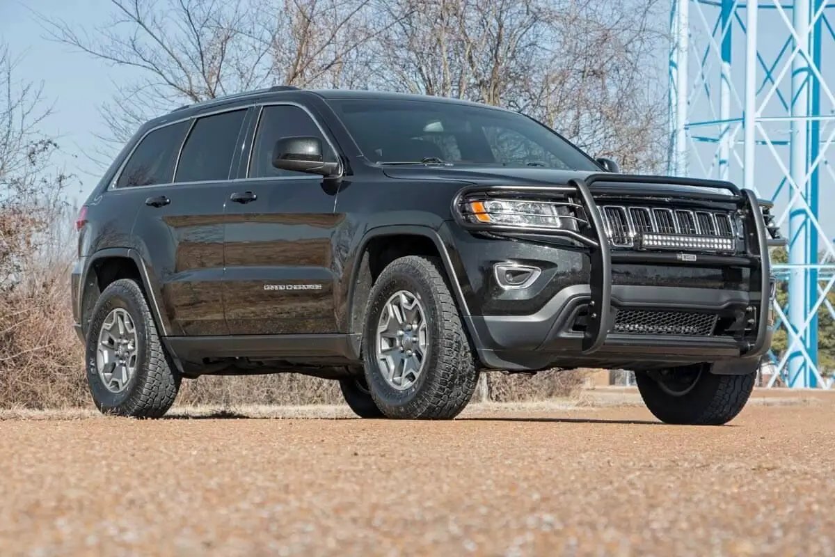 Rough Country 2 Inch Leveling Kit | Jeep Grand Cherokee WK2 2WD/4WD (2011-2022) by Rough Country