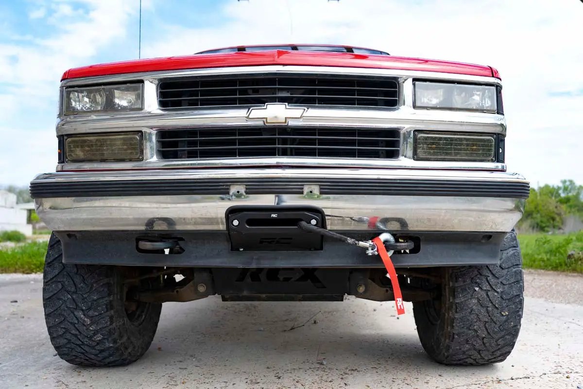 Rough Country Hidden Winch Mounting Plate | Chevy C1500/K1500 Truck & SUV 4WD (1988-1999) by Rough Country