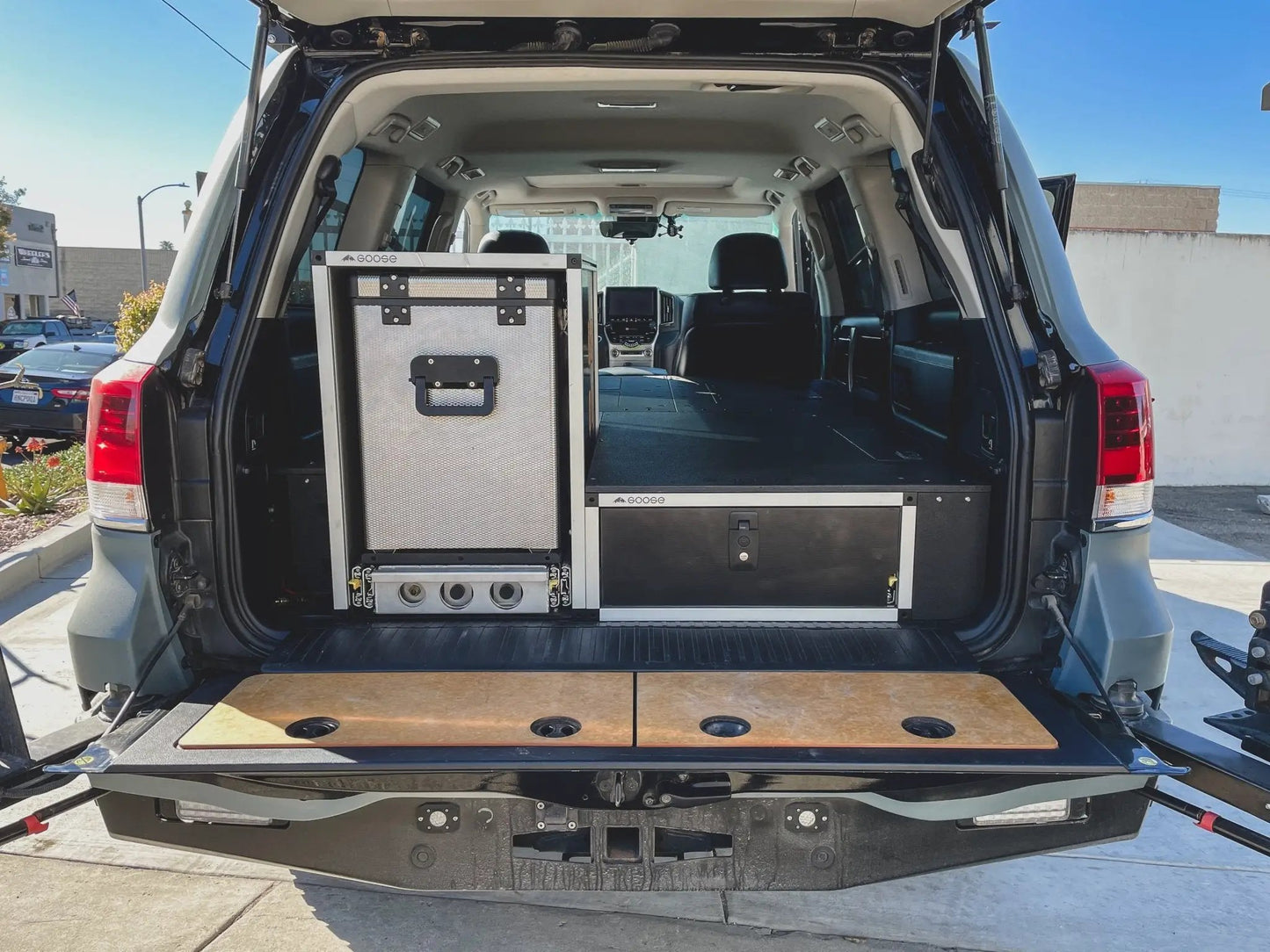 Toyota Land Cruiser 2008-2021 200 Series - Single Drawer with Fitted Top Plate - 19-3/16"W x 9-1/2"H x 40"D by Goose Gear