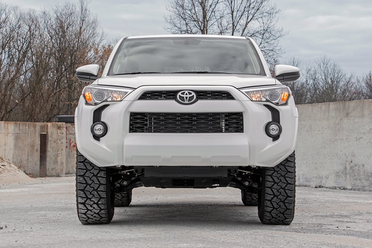 Rough Country 3 Inch Lift Kit | Upper Control Arms | RR Coils | Vertex/V2 Struts | Toyota 4Runner (10-24)