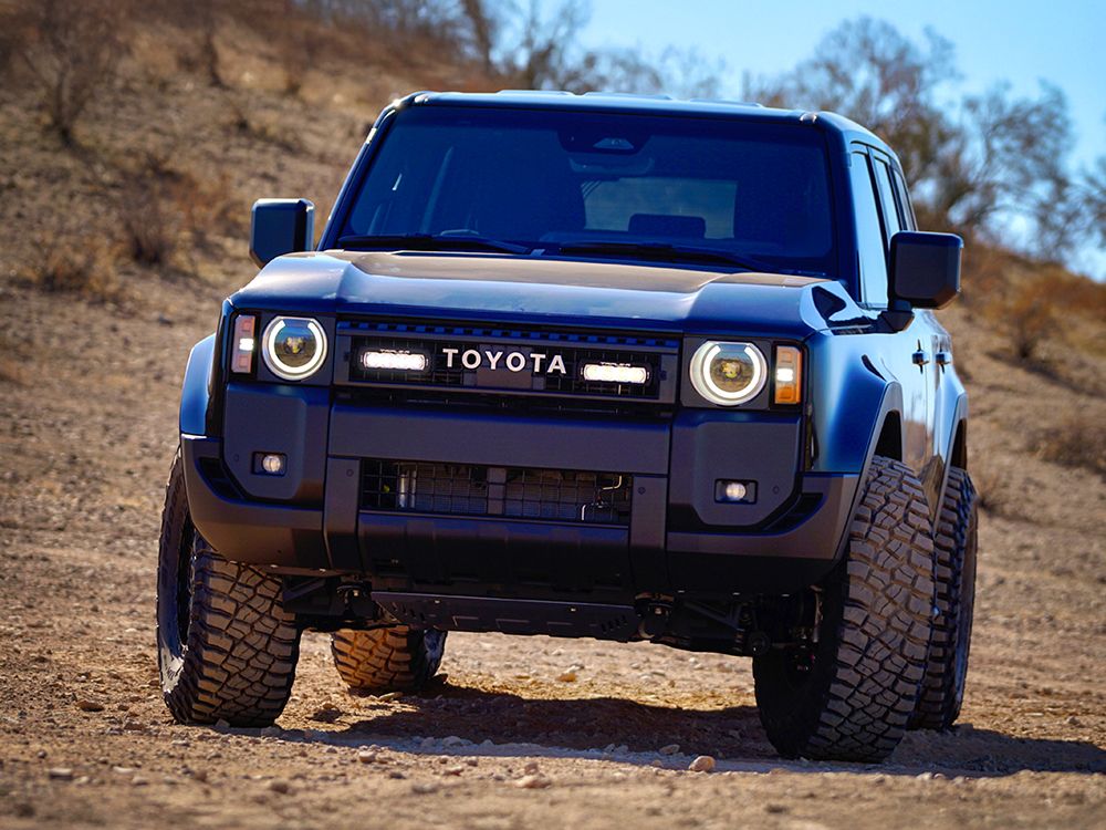TRIPLE-R-LIGHTS Toyota Land Cruiser 250 (2024+) Grille Mount Kit with Sentinel 7"