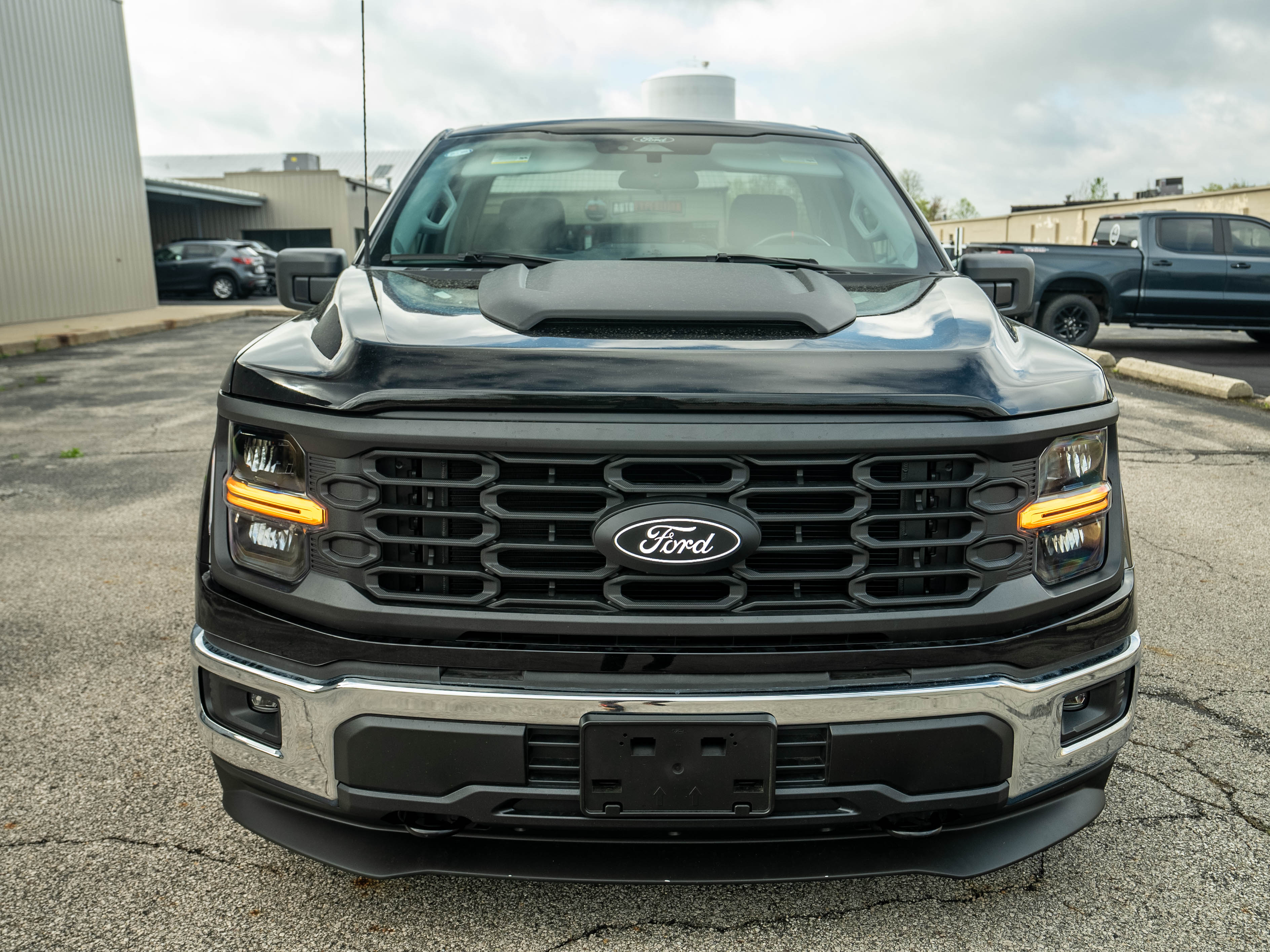 2025 Ford F150 XL Black D17297 - Auto Expedition