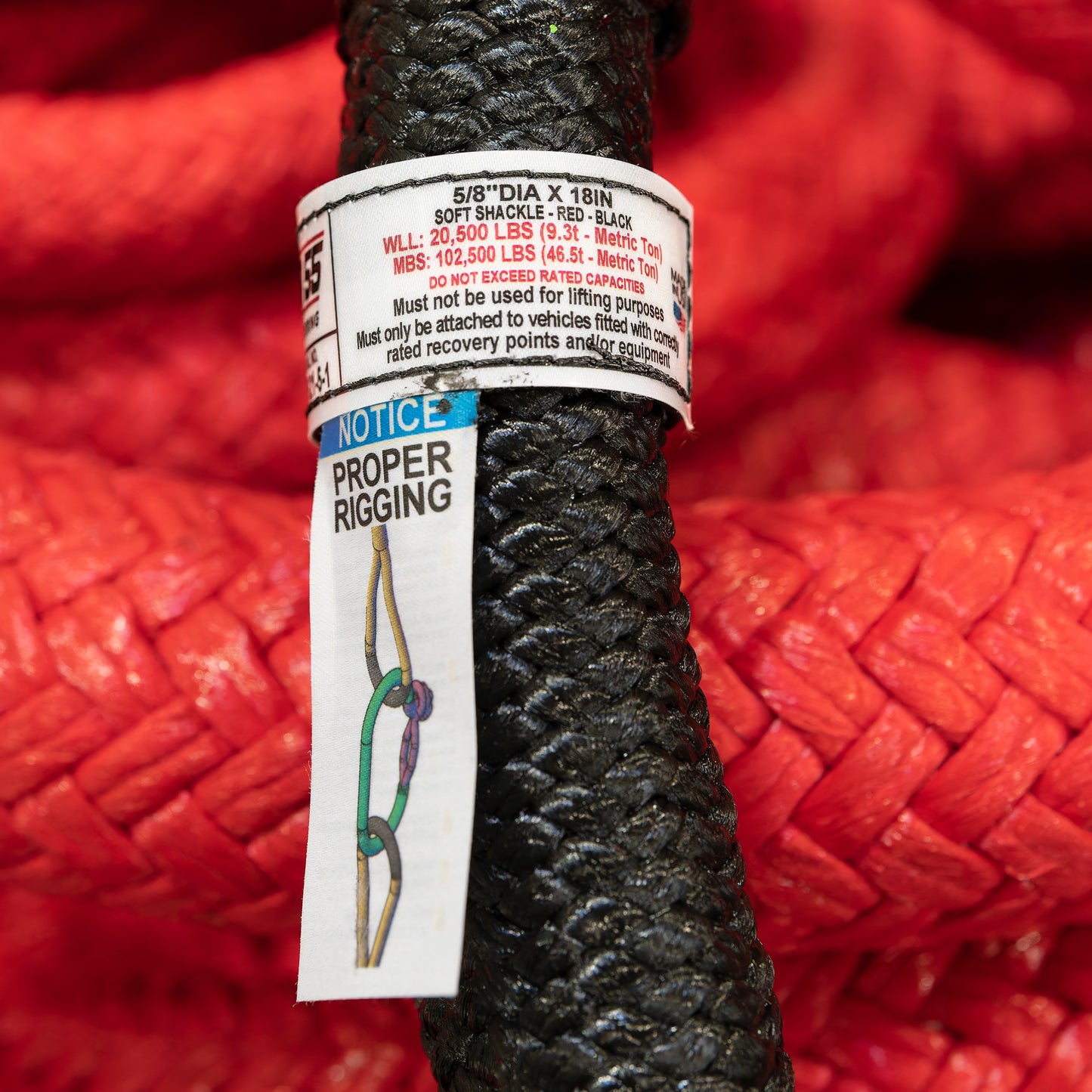 Factor 55 5/8" x 18"  Extreme Duty Soft Shackle is constructed of HMPE Plasma rope that includes additional abrasion and UV protection with a woven polyester jacket that is carefully whipped and coated with Fiber Lock.