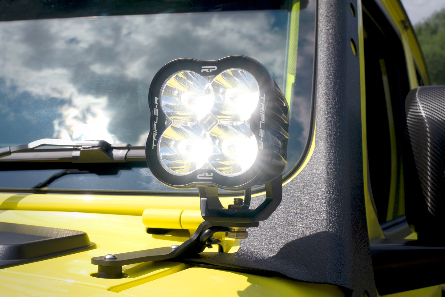 TRIPLE-R-LIGHTS RP Hyperspot utilizing 4 high-density 20W LEDs