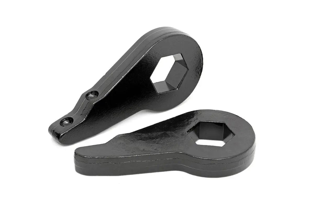 Rough Country 2 Inch Leveling Kit | FT Code | Chevy/GMC 2500HD (01-10) by Rough Country