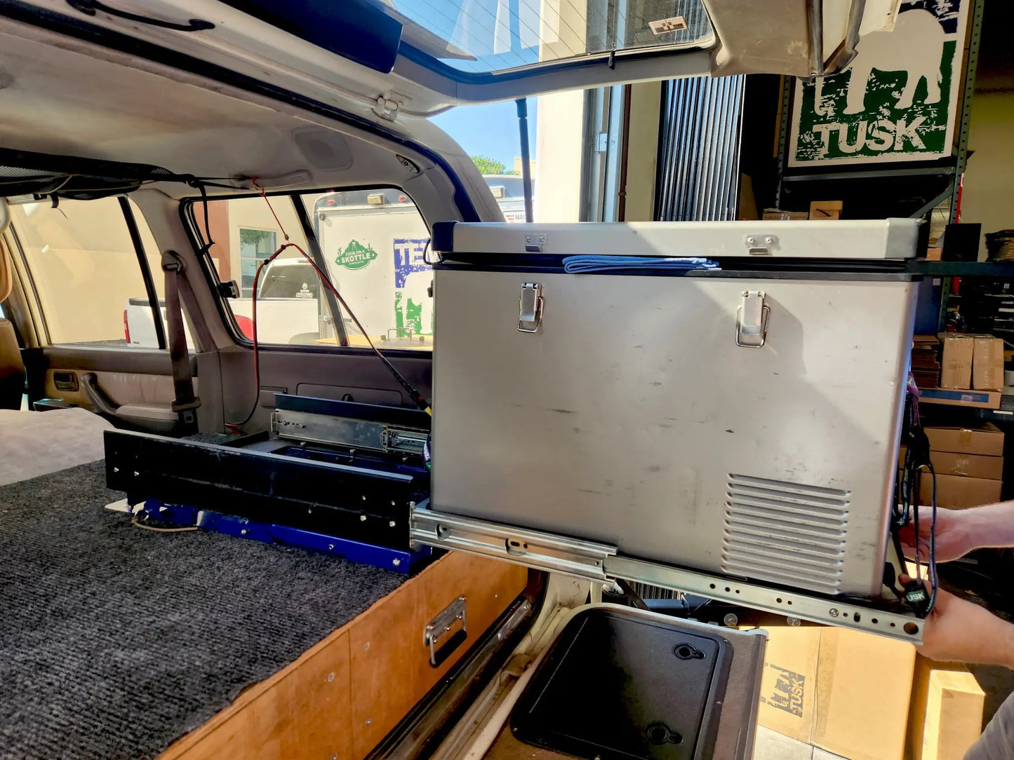 Tembo Tusk Universal Tilt Slide Adapter by Tembo Wholesale