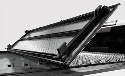 Access ACC LOMAX Tri-Fold Cover by Access