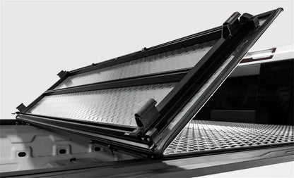 Access ACC LOMAX Tri-Fold Cover by Access