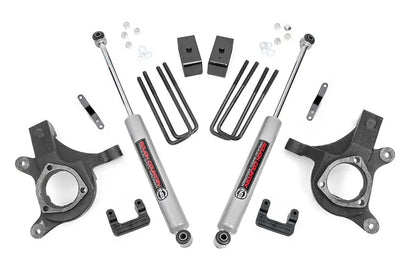 Rough Country 5 Inch Lift Kit | Chevy Silverado & GMC Sierra 1500 2WD (2007-2013) by Rough Country
