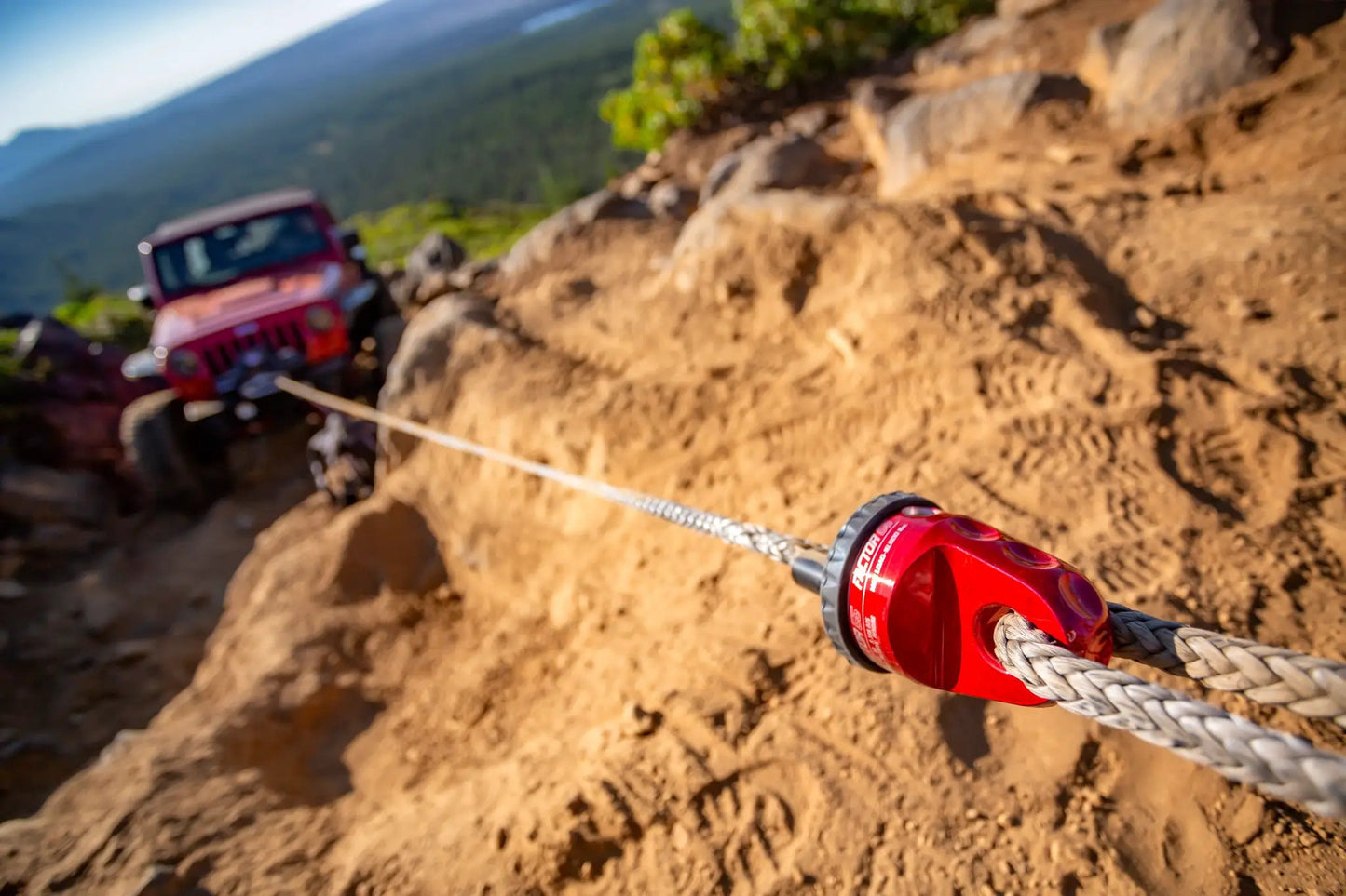 Factor 55 The ProLink eliminates the conventional winch hook and provides a precision shackle mounting hole with a massive 1.2" thick mounting tab. by Factor 55