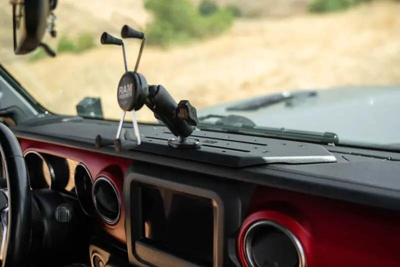 DV8 Offroad DVE Digital Device Kit by DV8 Offroad