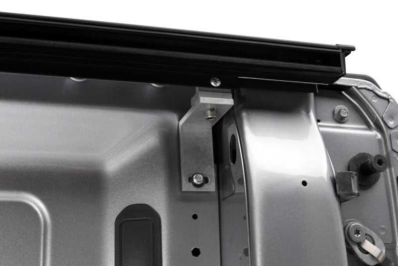 Roll-N-Lock RNL M-Series Tonneau Cover