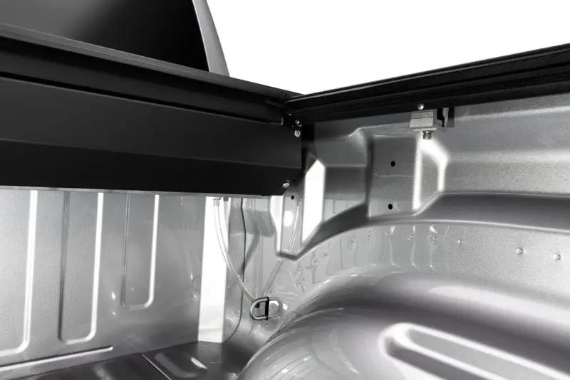 Roll-N-Lock RNL M-Series Tonneau Cover