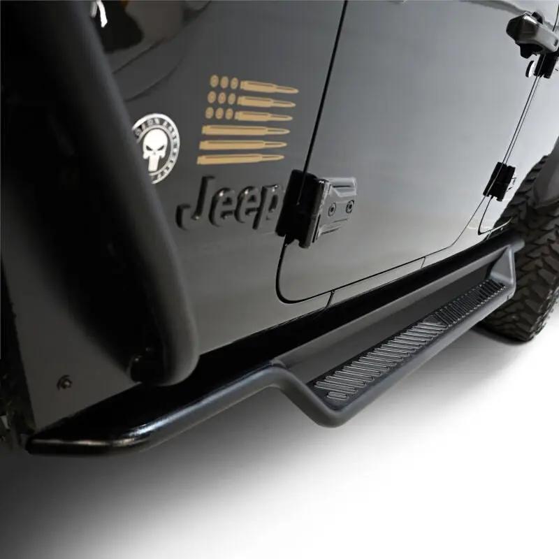 Westin WES Running Boards - Outlaw by Westin