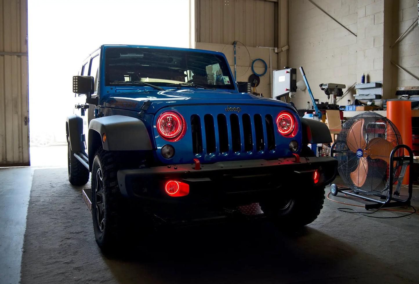 Oracle Lighting This LED halo kit can be wired to any 12 volt source like a controller, switch, or to the parking lights directly. The ColorSHIFT(tm) option requires the use of a ColorSHIFT(tm) controller to properly operate, which is sold separately. by Oracle Lighting