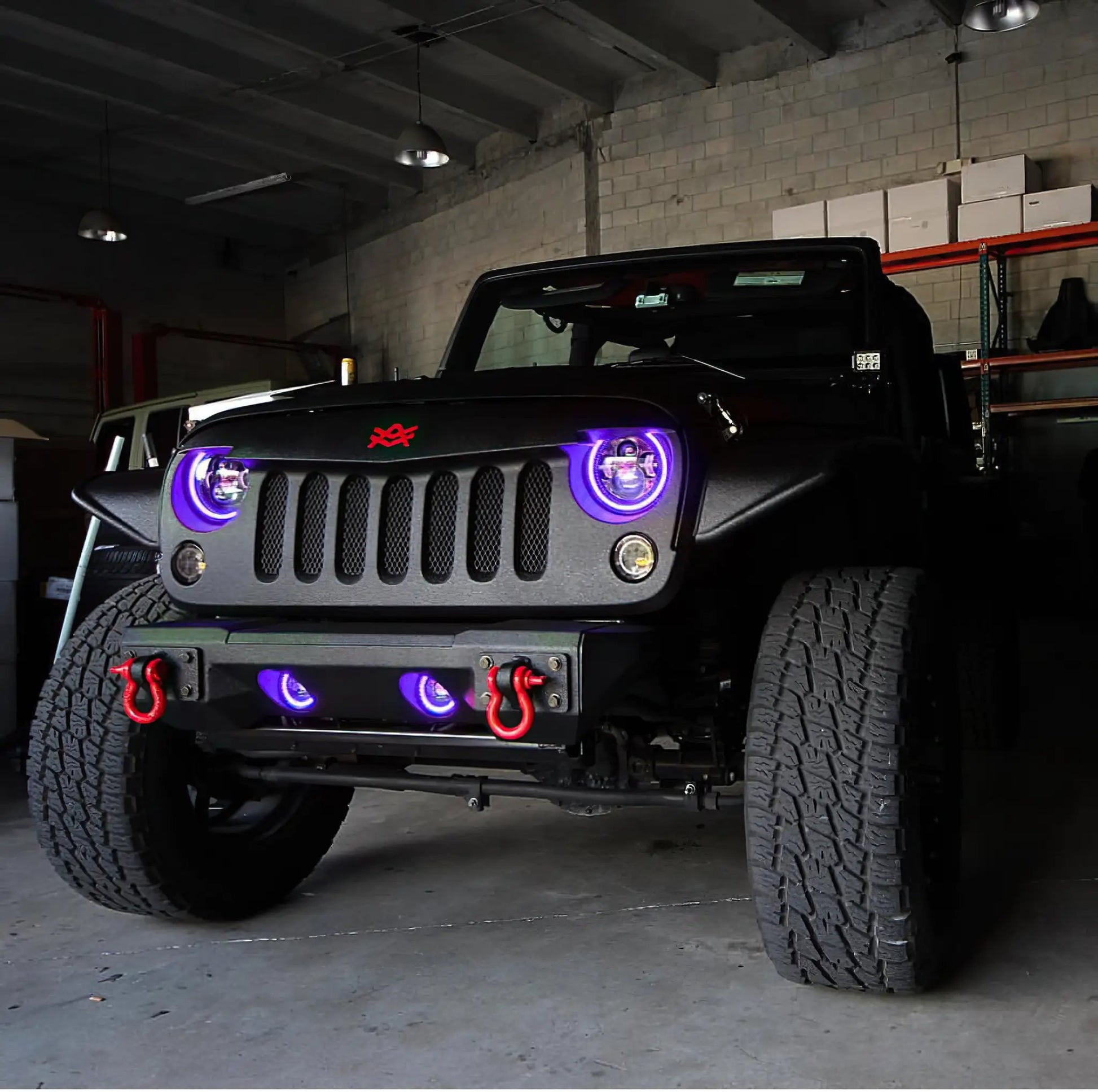 Oracle Lighting This LED halo kit can be wired to any 12 volt source like a controller, switch, or to the parking lights directly. The ColorSHIFT(tm) option requires the use of a ColorSHIFT(tm) controller to properly operate, which is sold separately. by Oracle Lighting