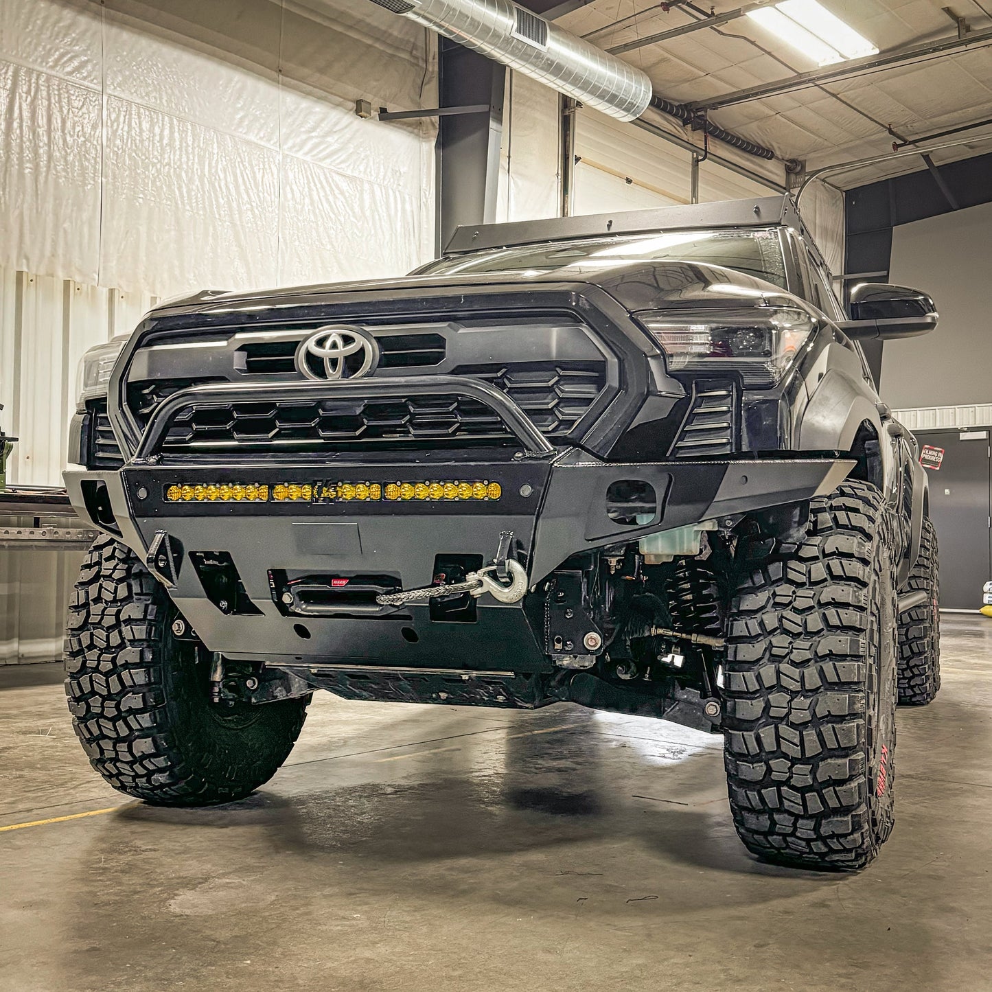 1224-32000-LB-TRD-01NA image 1