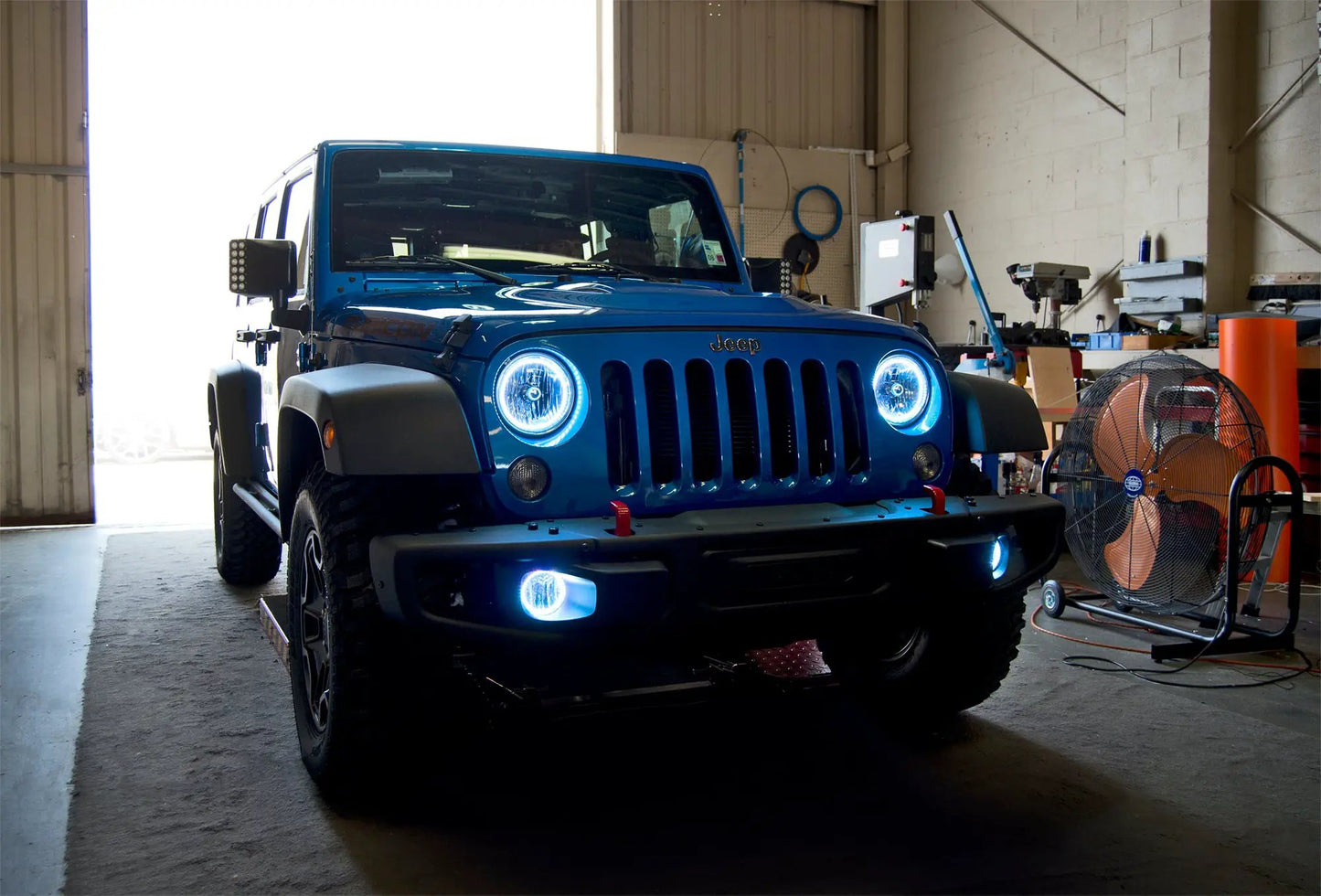 Oracle Lighting With purchase of the LED Waterproof fog light kit, you will receive a free adhesion promoter (Part 2082-504). Warranty period covers the LED and driver components. by Oracle Lighting