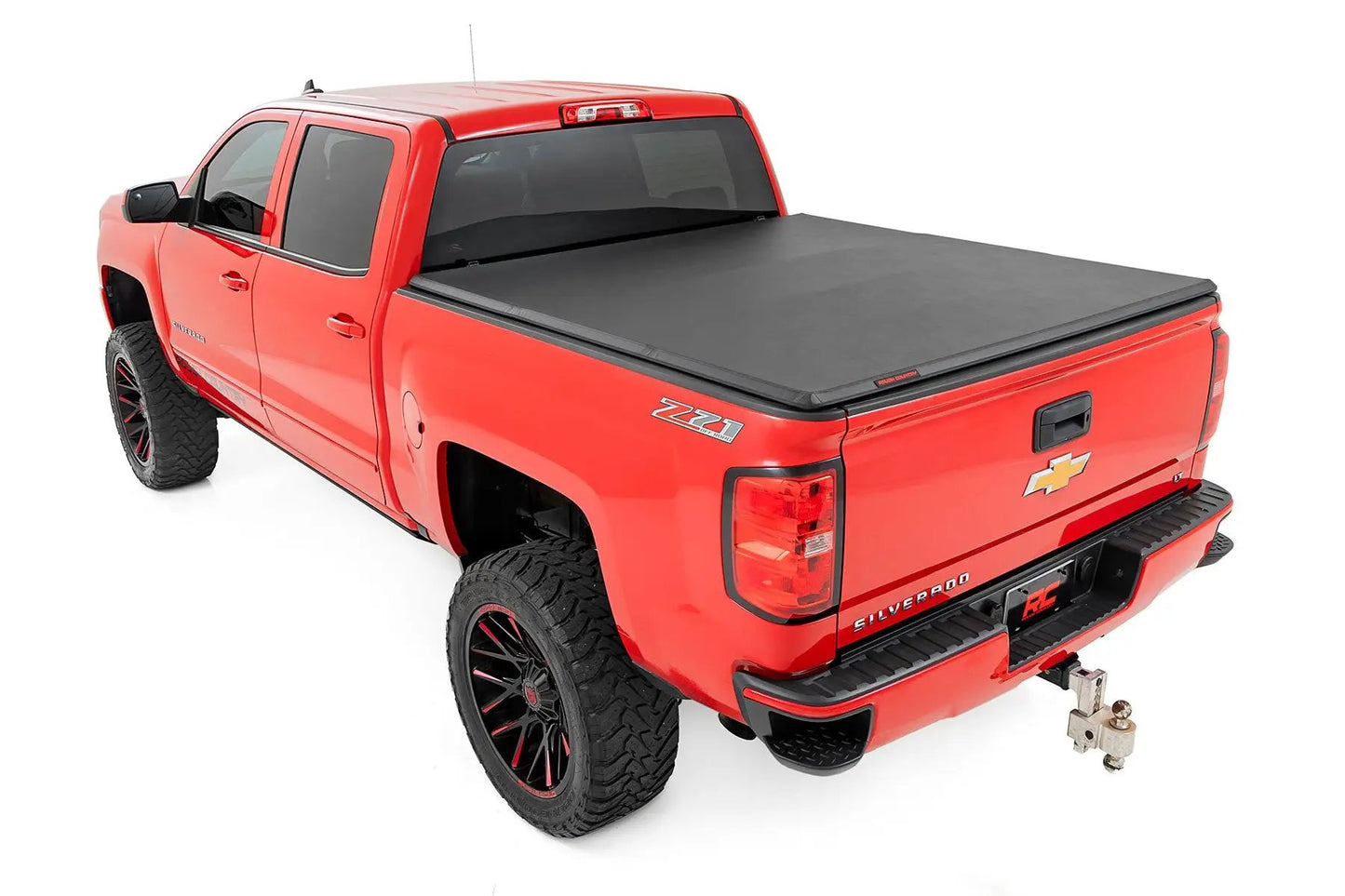 Rough Country Soft Tri-Fold Bed Cover | 5'9" Bed | Chevy/GMC 1500 (14-18 & Classic) by Rough Country