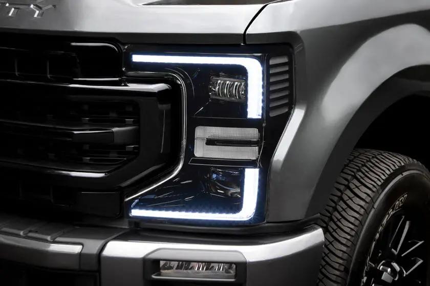 Oracle Lighting 2020-2022 Ford F-250/350 Super Duty ORACLE Dynamic ColorSHIFT(tm) Headlight DRL Upgrade Kit w/Switchback Turn Signals