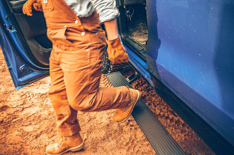 AMP Research AMP PowerStep Plug N Play