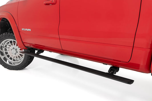 Estribos Eléctricos | Motor Eléctrico Dual | Cabina Doble | Ram 1500 (19-26)/1500 TRX (21-24)
