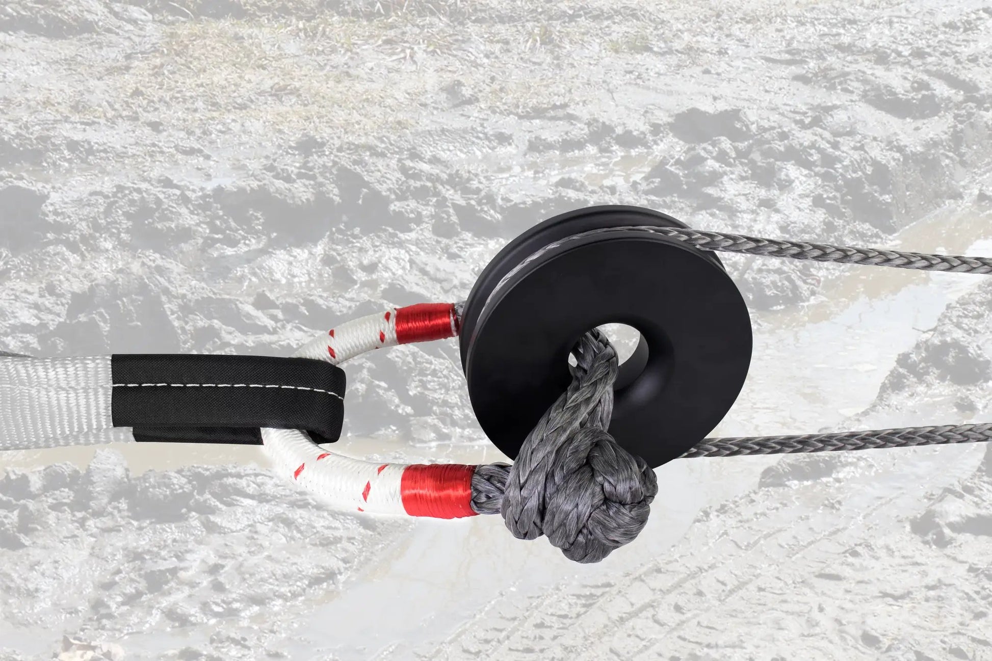 OVS Soft Shackle 5/8" 44,500 lb. With Loop & Abrasive Sleeve - 23" With Storage Bag by OVS