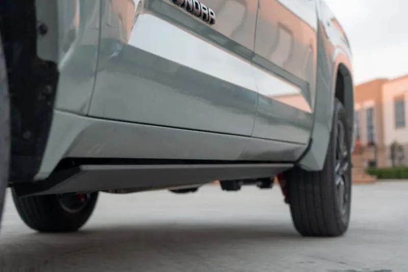 Body Armor 4x4 BOS E-Power Side Steps by Body Armor 4x4