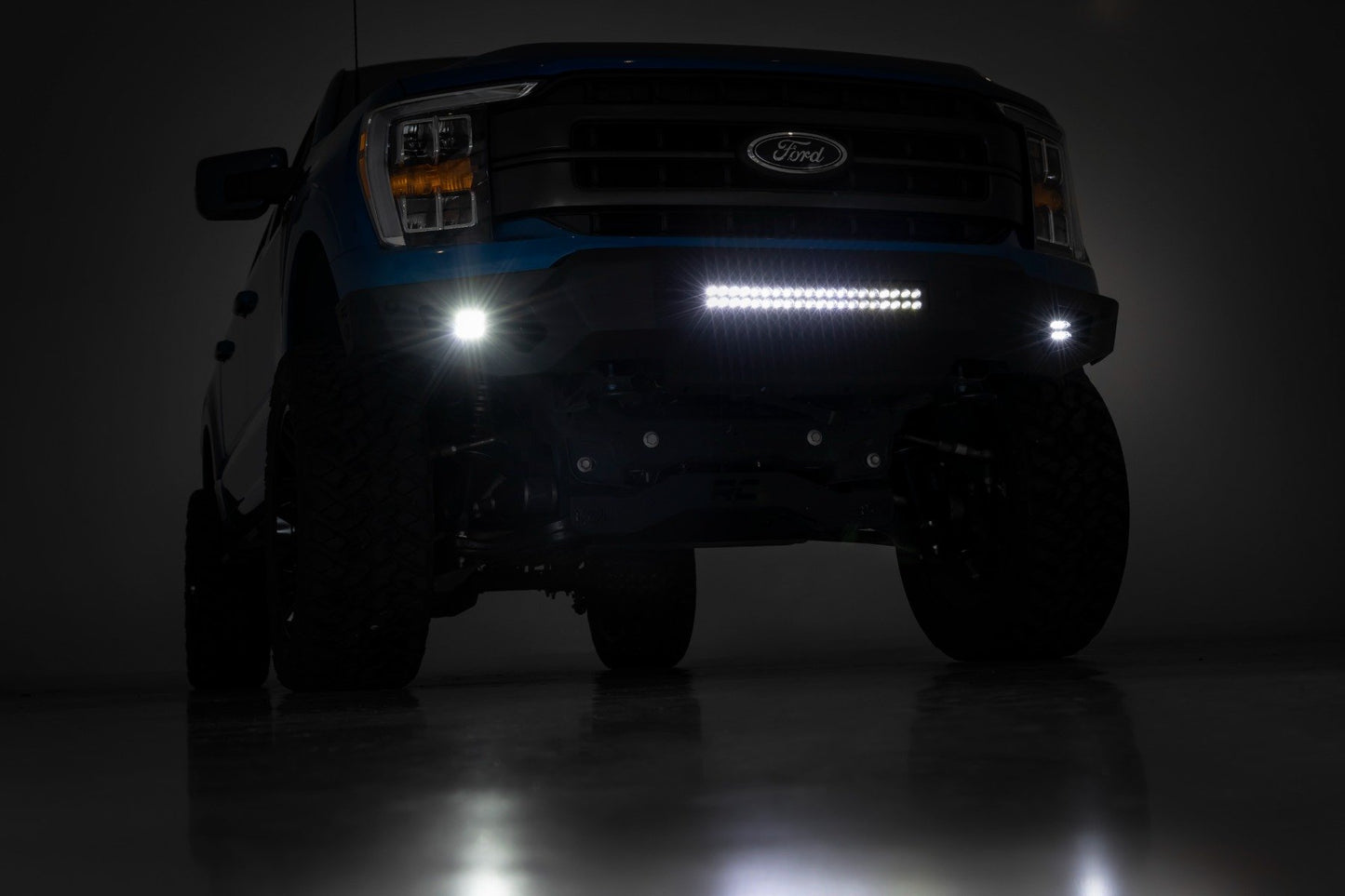Rough Country High Clearance Front Bumper | LED Lights & Skid Plate | Ford F-150 (21-23)