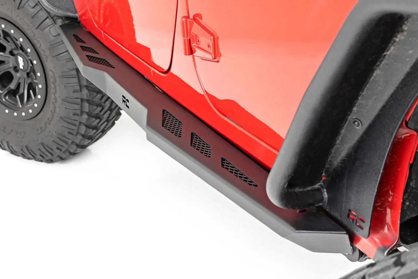 Rough Country Rock Sliders | Heavy Duty | 4-Door | Jeep Wrangler Unlimited 2WD/4WD (07-18) by Rough Country