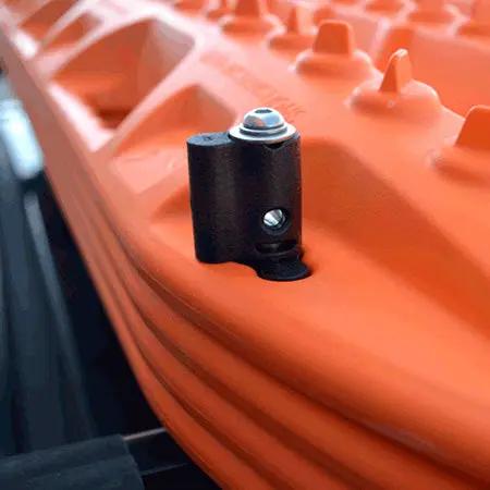 CBI Maxtrax Mounting Pin Set by CBI