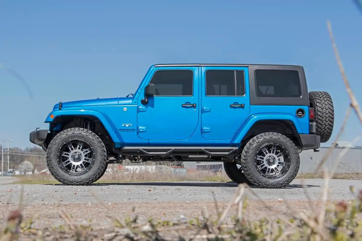 Rough Country 3.5 Inch Lift Kit | Jeep Wrangler Unlimited 2WD/4WD (2007-2018) by Rough Country