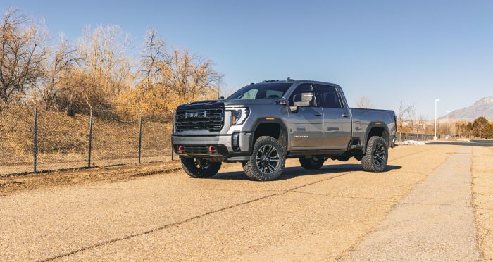 ReadyLift 3'' SST Lift Kit With Fabricated Control Arms And Falcon 2.1 Monotube Shocks- GM Silverado / Sierra 2600HD/3500HD 2020-2026 by ReadyLift