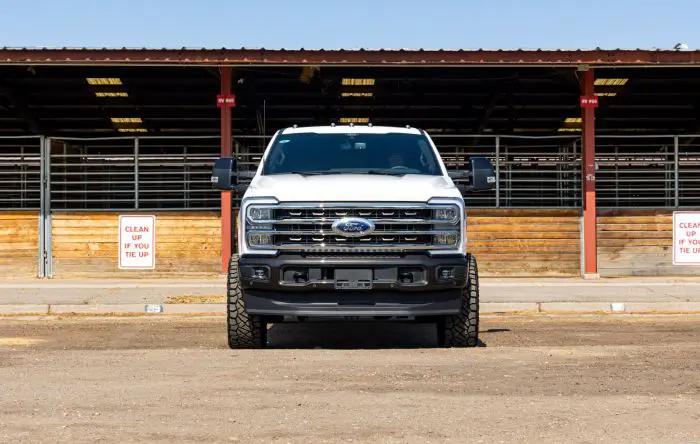 ReadyLift                                                    2.5" Coilover Front Lift Kit W/Falcon 3.3 Shocks - Ford Super Duty Diesel 4WD 2017-2026