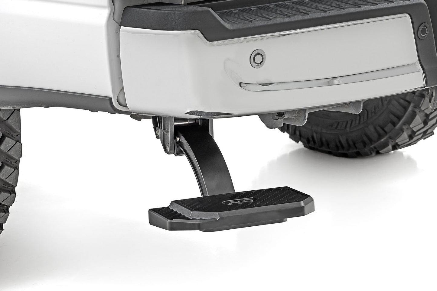 Escalón retráctil para cama | Extracción manual | Ford F-150 (21-25)/F-150 Lightning (22-25)