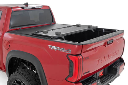 Rough Country Hard Low Profile Bed Cover | 5'7" Bed | Cargo Mgmt | Toyota Tundra (22-26) by Rough Country
