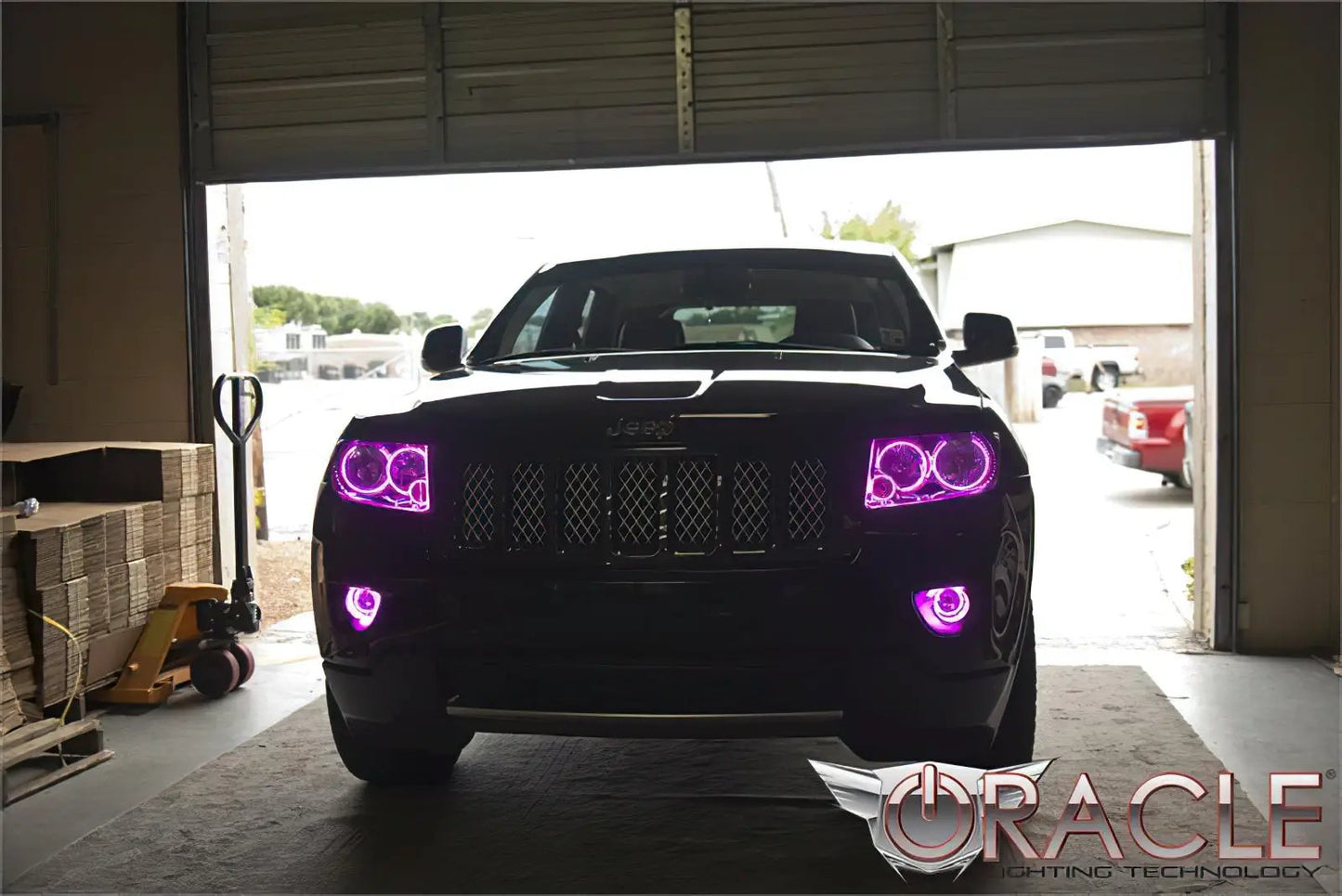 Oracle Lighting This kit is 12V powered so can be connected to a switch, controller, or directly to the parking lights. The ColorSHIFT(tm) controller can be easily paired and is sold separately. by Oracle Lighting