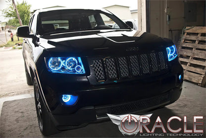 Oracle Lighting The kit does not include a ColorSHIFT(tm) controller. The halo kit uses an advanced LED chip which provides bright light output yet consumes less power. The kit mounts easily to your headlight housing with the provided 3M adhesive backing. by Oracle Lighting