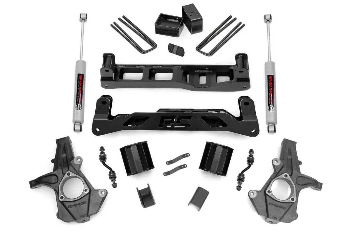 Rough Country 5 Inch Lift Kit | Alum/Stamp Steel | Chevy/GMC 1500 (14-18 & Classic) by Rough Country