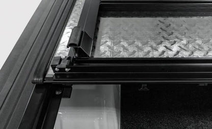 Access ACC LOMAX Tri-Fold Cover by Access