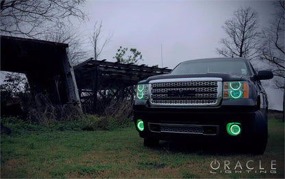 Oracle Lighting This kit is 12V powered so can be connected to a switch, controller, or directly to the parking lights. The ColorSHIFT(tm) controller can be easily paired and is sold separately. by Oracle Lighting
