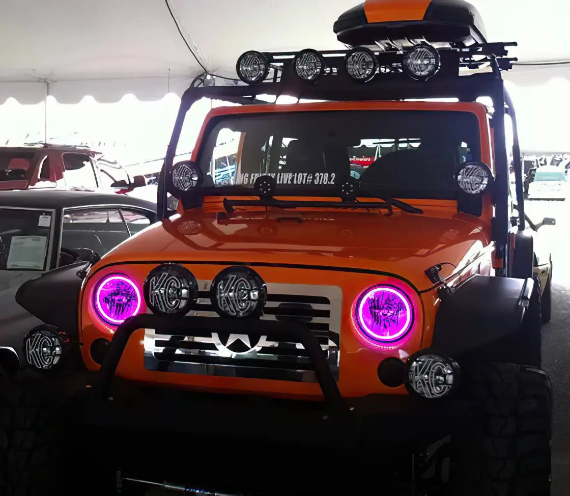 Oracle Lighting The kit includes a ColorSHIFT(tm) 2.0 controller. The halo kit uses an advanced LED chip which provides bright light output yet consumes less power. The kit mounts easily to your headlight housing with the provided 3M adhesive backing. by Oracle Lighting