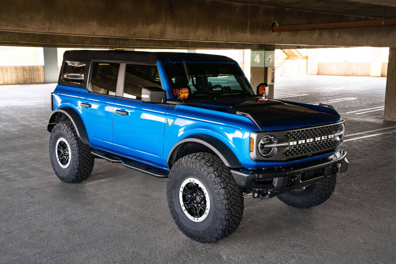 DV8 Offroad DVE Rock Slider Steps